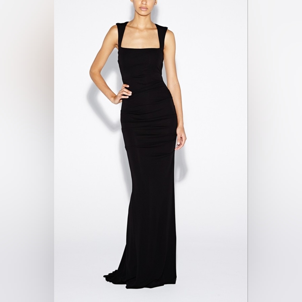 NWT Nicole Miller Felicity Crepe Gown